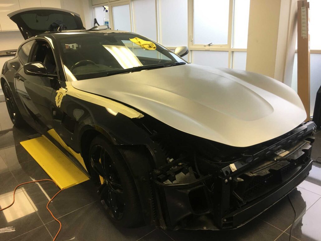 FERRARI GTC4 LUSSO 2 - Prestige Graphics Kent Ferrari GTC4 lusso after transformation