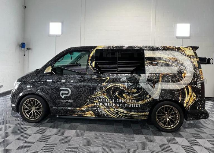 Costum made Prestige Graphics personal van full wrap- left side