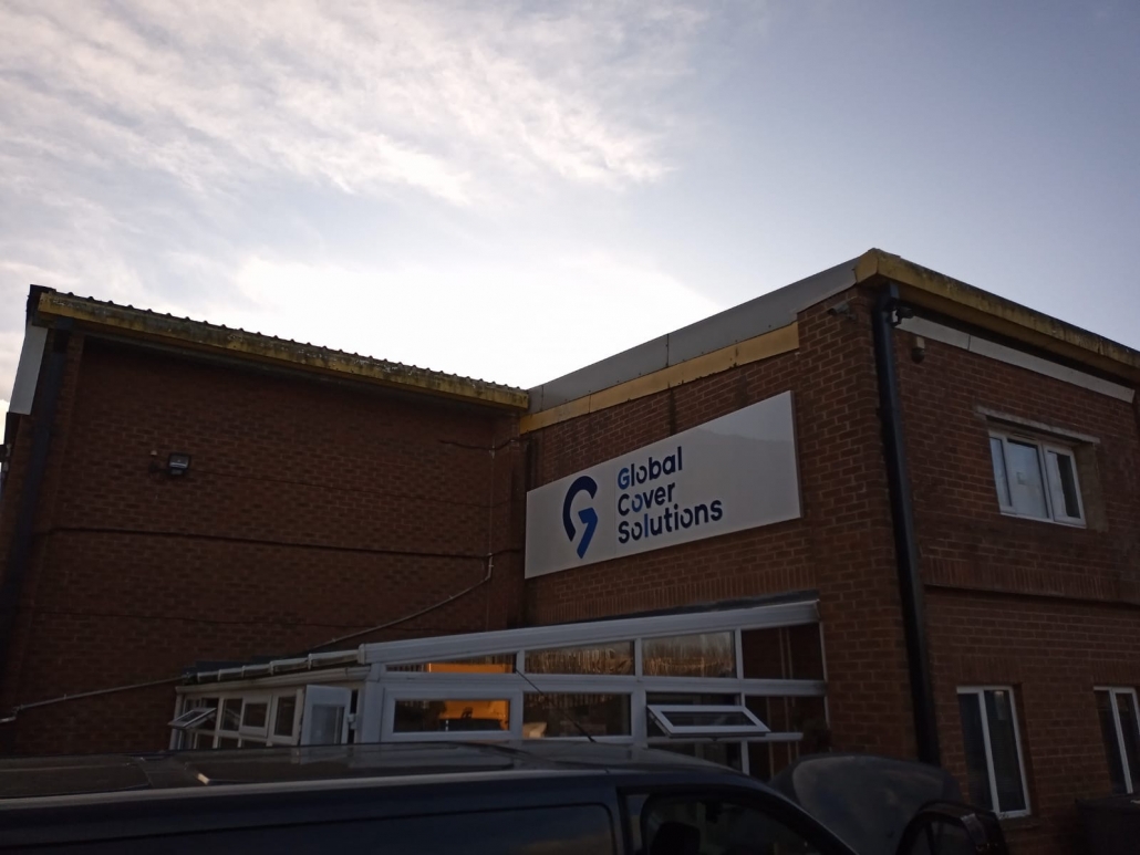Global cover solutions Exterior acrylic signage I natural day light