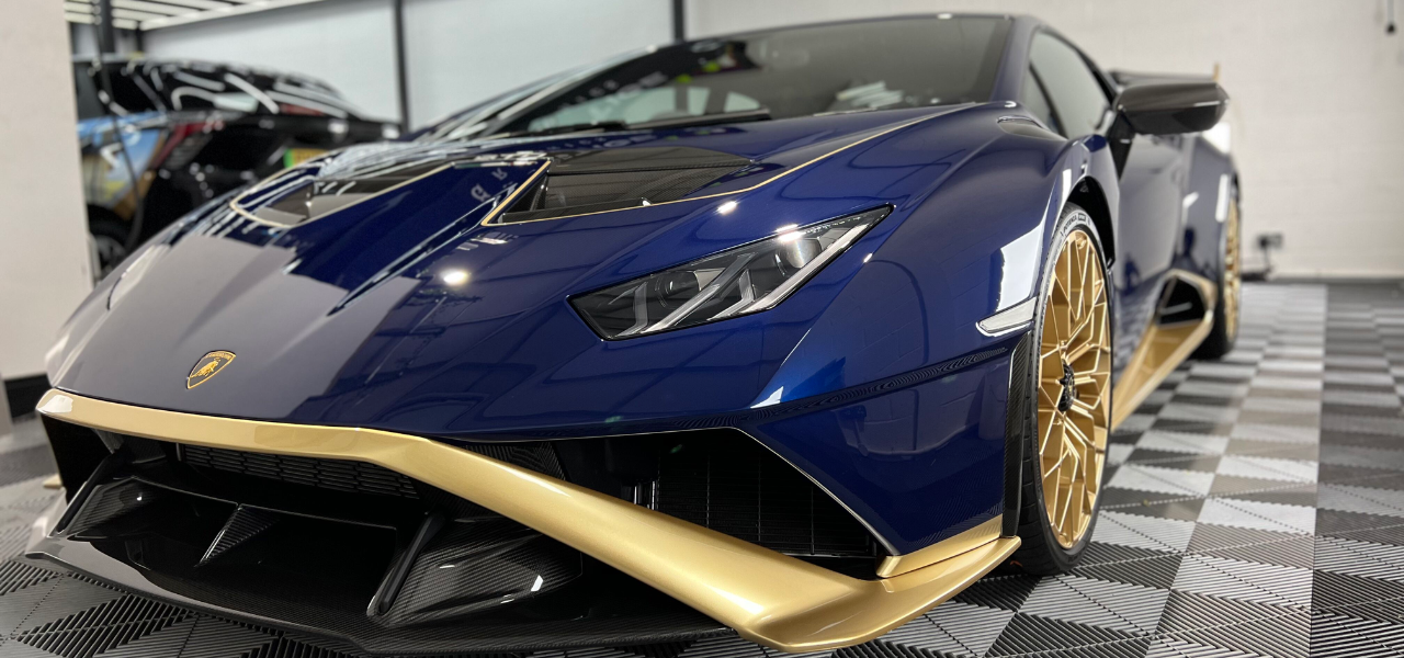 Lamborghini Huracan STO hero