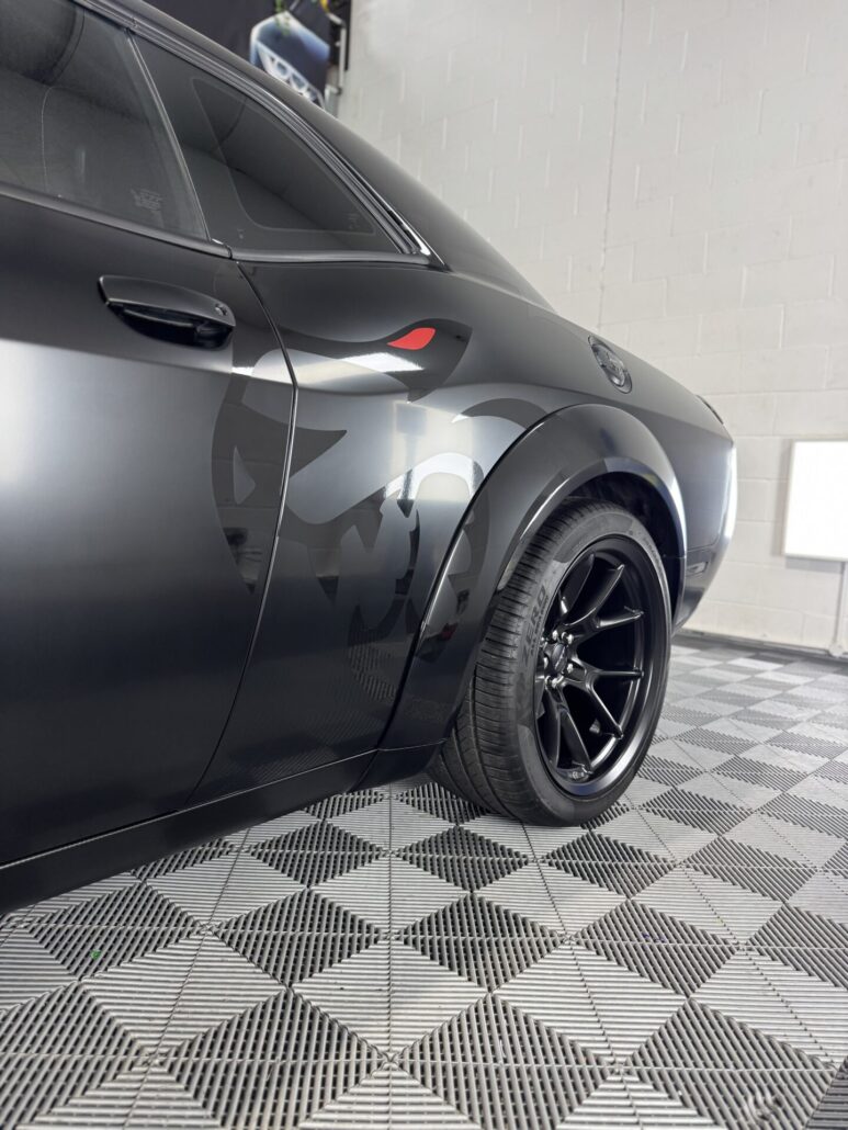 Dodge Challenger - Hellcat view