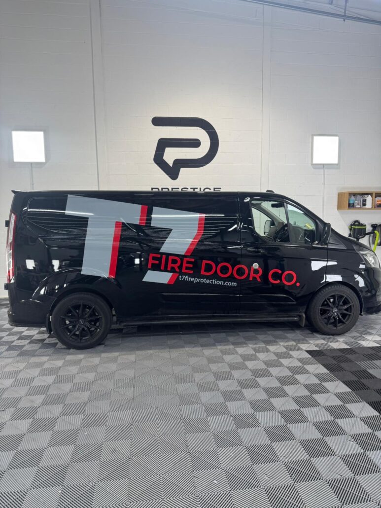 T7 Fire Doors side view - renault Traffic