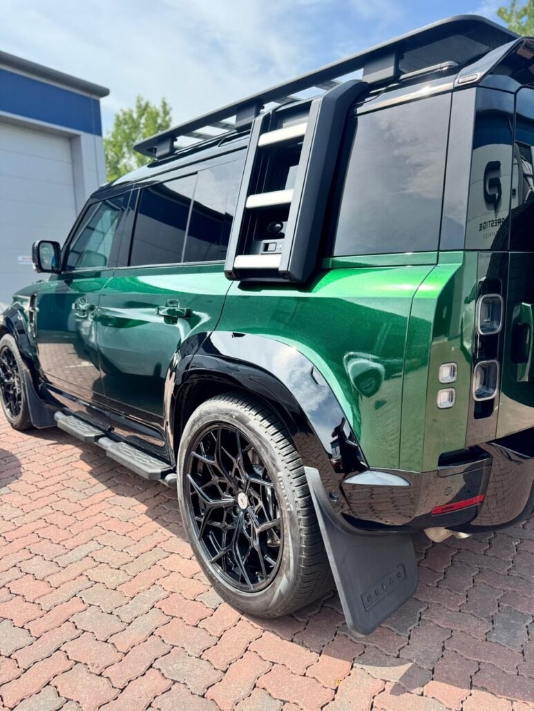 Urban Defender Full Wrap rear view