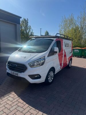 GEORGE STREET SCHOOL BUS 5 - Prestige Graphics Kent Kronos Van Graphics