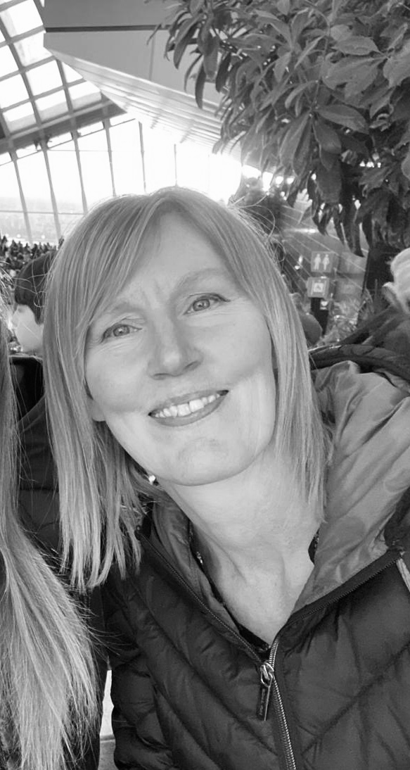 Sharon Black - Prestige Graphics Ltd