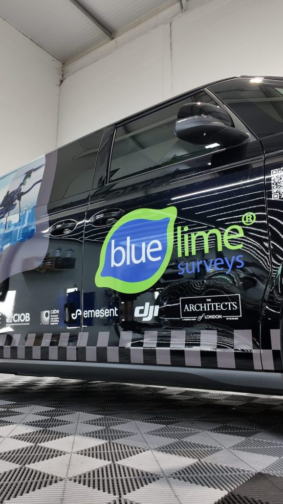 Blue Lime ID buzz Signwriting